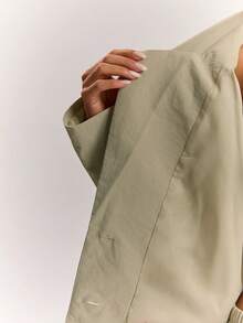 SHEIN BAE Blazer Kasual Wanita Lengan Panjang Kerah Berkerah Warna Polos dengan Kancing Tunggal - Khaki - View 8