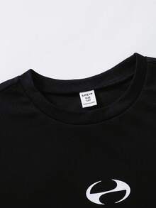 SHEIN 青少年男孩幾何印花短袖T恤與短褲休閒套裝 - 彩色 - 查看 4