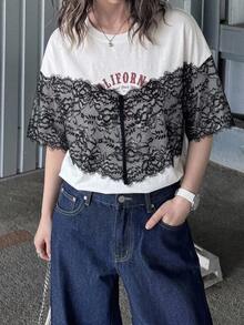 FRIFUL 女款蕾絲拼接休閒 2000s Y2K 街頭風 百搭日常穿著 T恤 白色 夏季 - 黑與白 - 查看 4