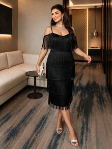 Auveirra Gaun Pesta Fashion Ukuran Plus dengan Rumbai Berlapis-lapis dan Tali Bahu Tipis - Hitam - View 6