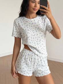 SHEIN 少女碎花圆领T恤短裤睡衣套装，休闲家居服 - 白色 - 查看 1