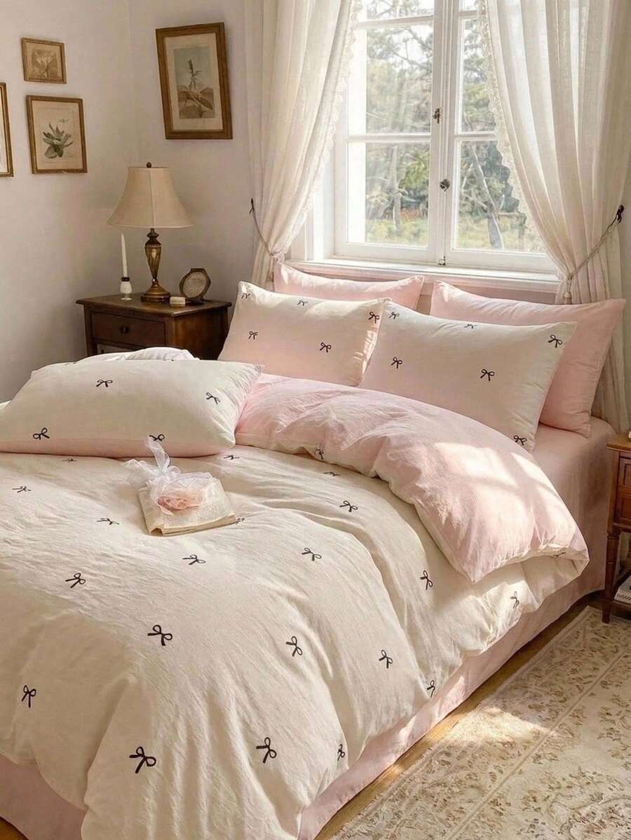 Cirelle Set Sprei 3pcs Motif Pita, Bahan Poliester Lembut Bolak-balik, Warna Krem & Merah Muda, Set Perlengkapan Tidur dengan Resleting & 2 Sarung Bantal (Tanpa Isian) - MultiWarna - View 1
