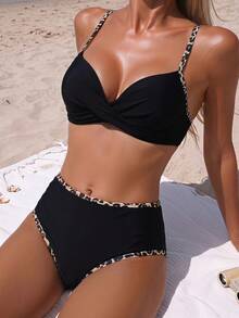 Breezaya Women's Solid Color Front Criss-Cross Design Underwire Swimwear, Summer Holiday Party Style Two Pieces Swimwear Set - Black - View 1