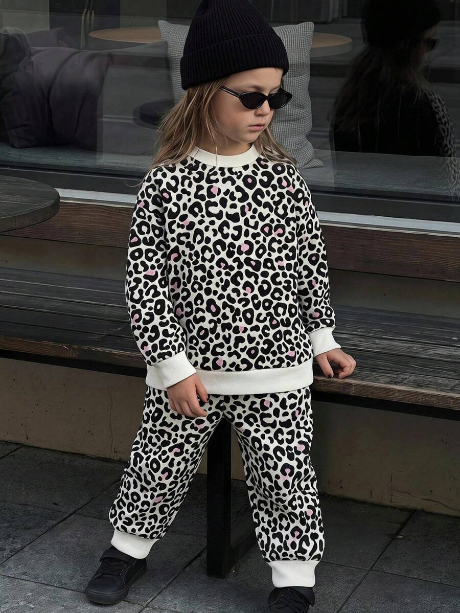 THE HAPPY LOOK 2pcs Young Girl Leopard Print Knit Soft Crew Neck Long Sleeve Pullover Sweatshirt And Elastic Waist Jogger Pants Set - Apricot - View 1