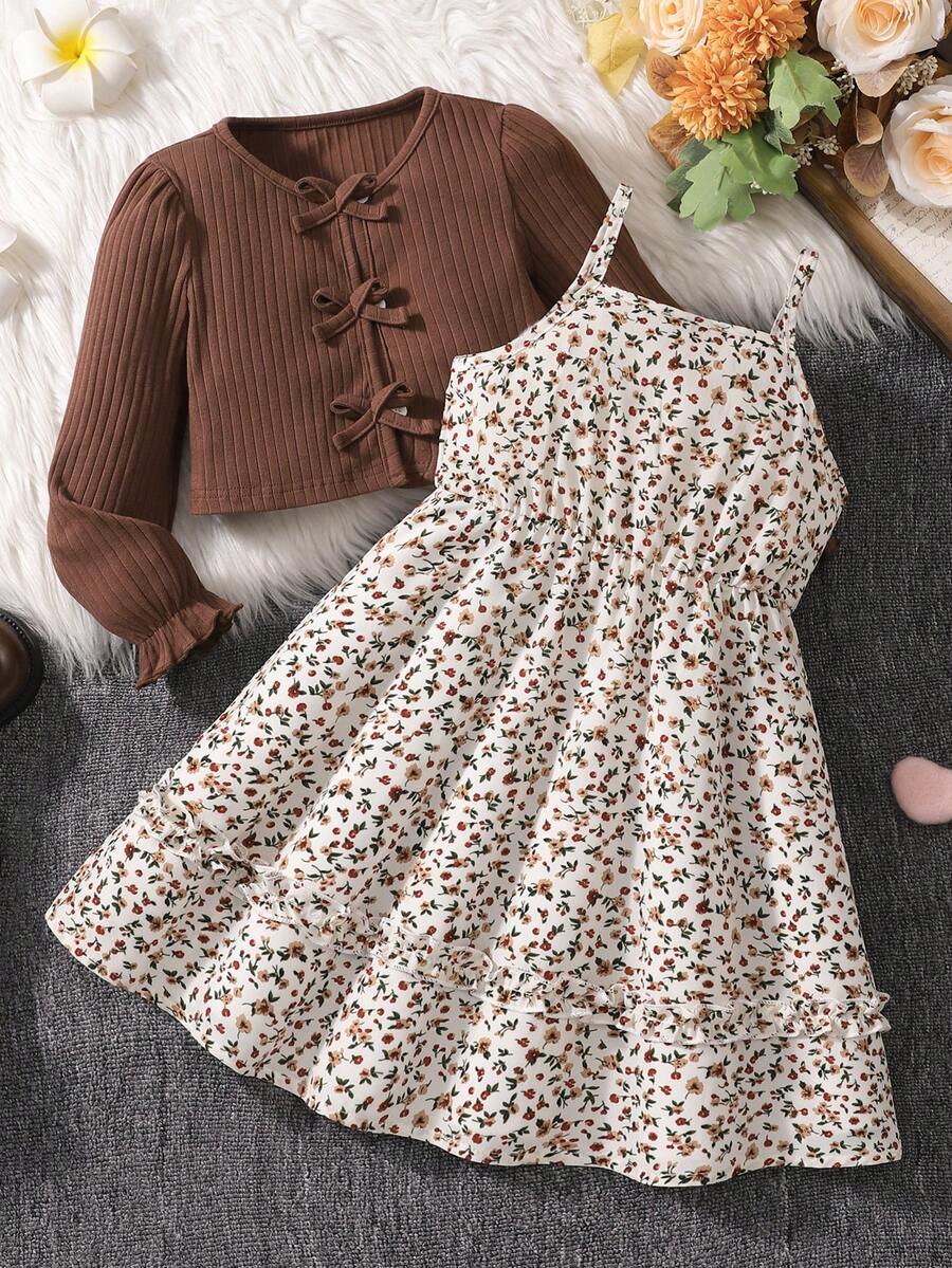 SHEIN Sparklyn 2件組少女針織棕色長袖開襟衫與碎花細肩帶洋裝 - 棕色 - 查看 1