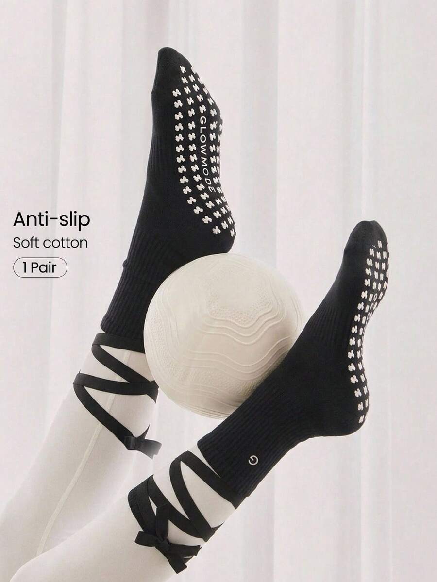 GLOWMODE 1-Pair Cotton Blend Stay Centered Lace-Up Pilates Grip Socks With Anti-Slip Grips & Heel & Toe Cushion Daily Active Studio Wear - Black - View 1