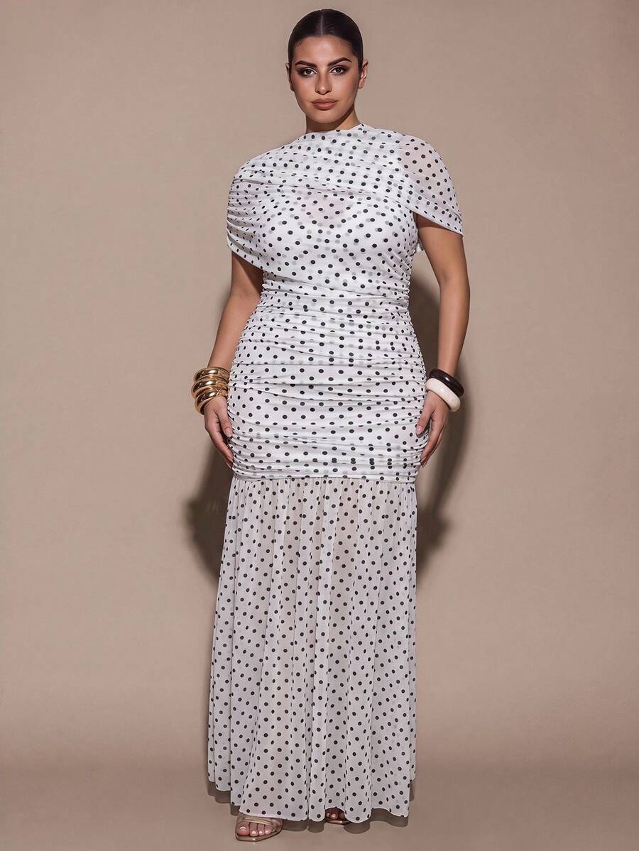 SHEIN BAE CURVE 大尺碼女款波點印花百褶優雅洋裝