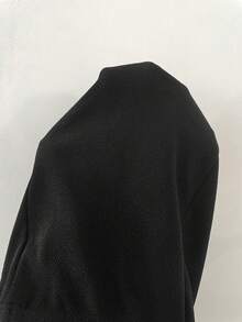 SHEIN PETITE 黑色夏季休閒約會款 1% 棉蝴蝶刺繡彈性緊身褲，適合外出、街頭風、機場、運動健身、時尚通勤、海灘、音樂場合，小碼女款 - 黑色 - 查看 12