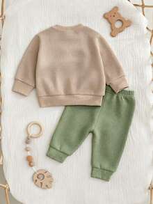 Cozy Pixies 嬰兒新生兒可愛套裝，字母刺繡 DADDY'S MINI，可愛休閒日常穿著，秋冬嬰兒 - 橄欖綠 - 查看 2