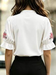 Velvienne Plus Size Women V-Neck Floral Print Casual Everyday Wear Shirt, - Multicolor - View 2