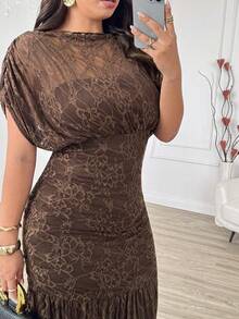 Modelyn Elegant Solid Color Lace Waist-Cinching Slim Fit Regular Spring/Summer Plus Size Dress - Coffee Brown - View 7