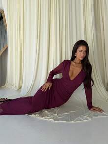 Aloruh Halloween Party Sexy Elegant Purple-Red Deep V-Neck Long Sleeve Ruched Bodycon Dress For Party And Dance - Red Violet - View 6