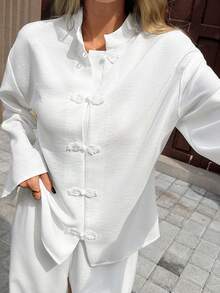 SHEIN PariChic Conjunto de 2 piezas de camisa y pantalones con botones de estilo chino elegante para mujer - Blanco - Ver 5