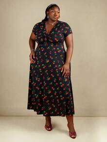 CurvyTilda Plus Size Women Casual Cherry Print V-Neck Dress,Summer Holiday Outfits,Spring Break Outfits,Carnival Women Look 2026,Going Out Outfits,Beach Outfit, Elegant, Summer Dresses - Multicolor - View 3