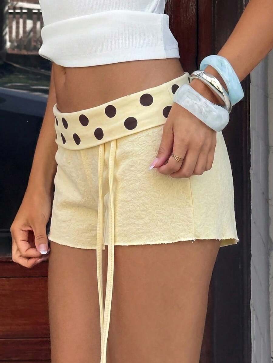 MainGRL 女款性感波點印花拼色短褲,適合約會與度假 - 黃色 - 查看 1