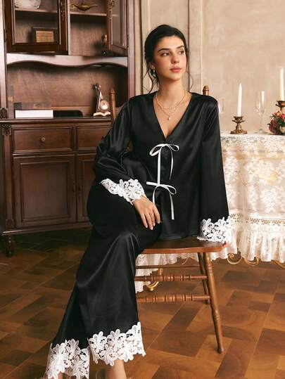 Côtesoire French Elegant Romantic Noble Charming Contrast Color Hollow Embroidery Lace Patchwork Tie Bow Satin Loose Comfortable Women's Pajama Set