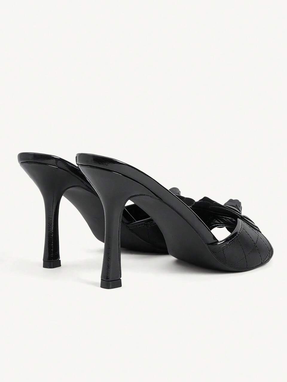 CUCCOO CHICEST Women Shoes Black Camellia Stylish Elegant Everyday Out And Round Heel Sandals