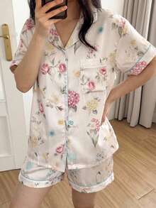DAZY Women's Floral Print Top & Shorts Pajama Set - Beige - View 3