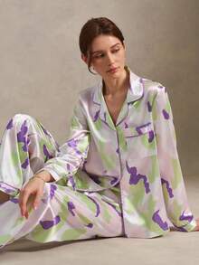EverLounge Conjunto de Pijama de Cetim de Verão Feminino com Estampa Abstrata, Gola de Lapela, Manga Longa, Calça Longa Solta, Design de Nicho para Dormir em Casa - Multicolorido - Visão 4