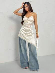 SHEIN PETITE 白色夏季性感派對女款純色對比蕾絲不對稱下擺時尚細肩帶迷你洋裝 極簡風春季洋裝 適合嬌小女性 - 奶油色 - 查看 4