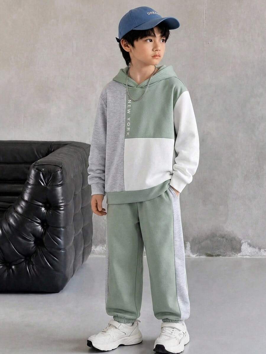 SHEIN 兒童青少年男孩服飾 男童連帽衫 男童運動長褲 配色連帽衫與運動長褲兩件套 適合通勤、上學、日常休閒、大學、旅行、運動 - 橄欖綠 - 查看 1
