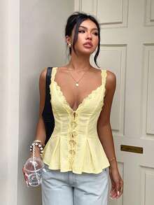 Aloruh 女款優雅休閒通勤上衣 蕾絲飾邊拼接純色無袖襯衫 夏季 - 淡黃色 - 查看 5