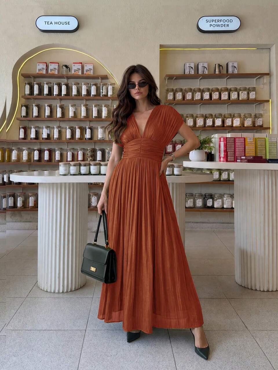 Women's New Spring/Summer Elegant Shiny Noble V-Neck Pleated Shoulder Strap Dress, Waist-Flattering, Suitable For Party, Holiday, Gathering