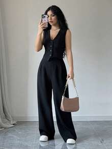 SHEIN PETITE 法式風春/夏純色細肩帶背心與百褶長褲套裝，休閒/街頭風/上班穿搭，適合嬌小女性 - 黑色 - 查看 1