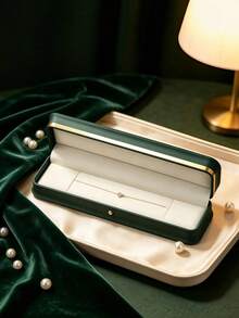 Luxury Gold Trim Necklace Gift Box, Elegant Velvet Storage Case For Pendant Chains, Premium Jewelry Packaging Container With Gold Edge, Perfect Birthday Christmas Present For Women Girls - green - View 3