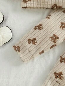 SHEIN Vintaside Kids 男嬰軟綿舒適刷毛羅紋布可愛熊圖案中高領上衣＋長褲套裝 - 棕色 - 查看 6