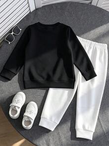 盲盒 3 套隨機發送 1 套，男嬰春秋新款長袖圓領衛衣與長褲 2 件套，時尚休閒百搭，帥氣造型，適合日常外出、上學穿著、節日禮物，拍照氛圍感十足，多場景適用，輕鬆打造精緻童裝風格，一套多穿，滿足多樣造型需求 - 彩色 - 查看 2