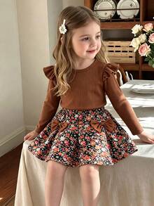 SHEIN Playful Pals 2件組幼女優雅棕色羅紋荷葉邊蝴蝶結花卉長袖圓領上衣裙套裝，秋季生日派對公主芭蕾舒適風 - 卡其色 - 查看 10