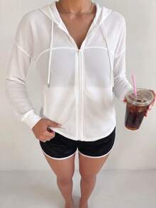 SHEIN Dewbera Letter Print Breathable Hooded Sports Jacket - White - View 2