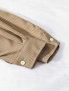 SHEIN 3件套 黃色長袖條紋數位印花襯衫、黑色長褲、細肩帶背心，適合春夏戶外穿著 - 彩色 - 查看 4