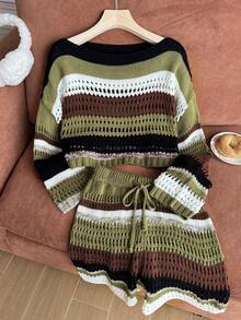 Comfortcana Setelan Sweater Rajut Berongga Warna Blok Putih dan Hijau Ukuran Besar dan Celana Pendek untuk Liburan Formal Musim Gugur Gaya Vintage 1920-an - MultiWarna - View 3