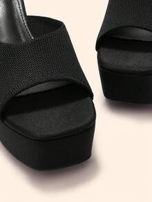 CUCCOO BASICS Women's Mule Sandals, Minimalist Square Toe Design, Wide Single Strap Covering Instep, Thick Chunky Heel Suitable For Commuting - Black - View 3