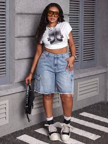 Slaydiva Plus Size Women's Casual Denim Shorts With Pockets, Buttons And Frayed Hem For Daily Wear Jorts Jean Shorts - Light Wash - View 4