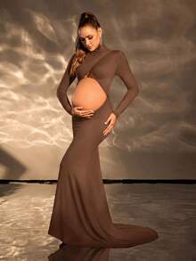 Cheriluna Maternity 孕婦純色優雅長袖鏤空魚尾下擺洋裝，適合攝影拍照，夏季穿著 - 棕色 - 查看 4
