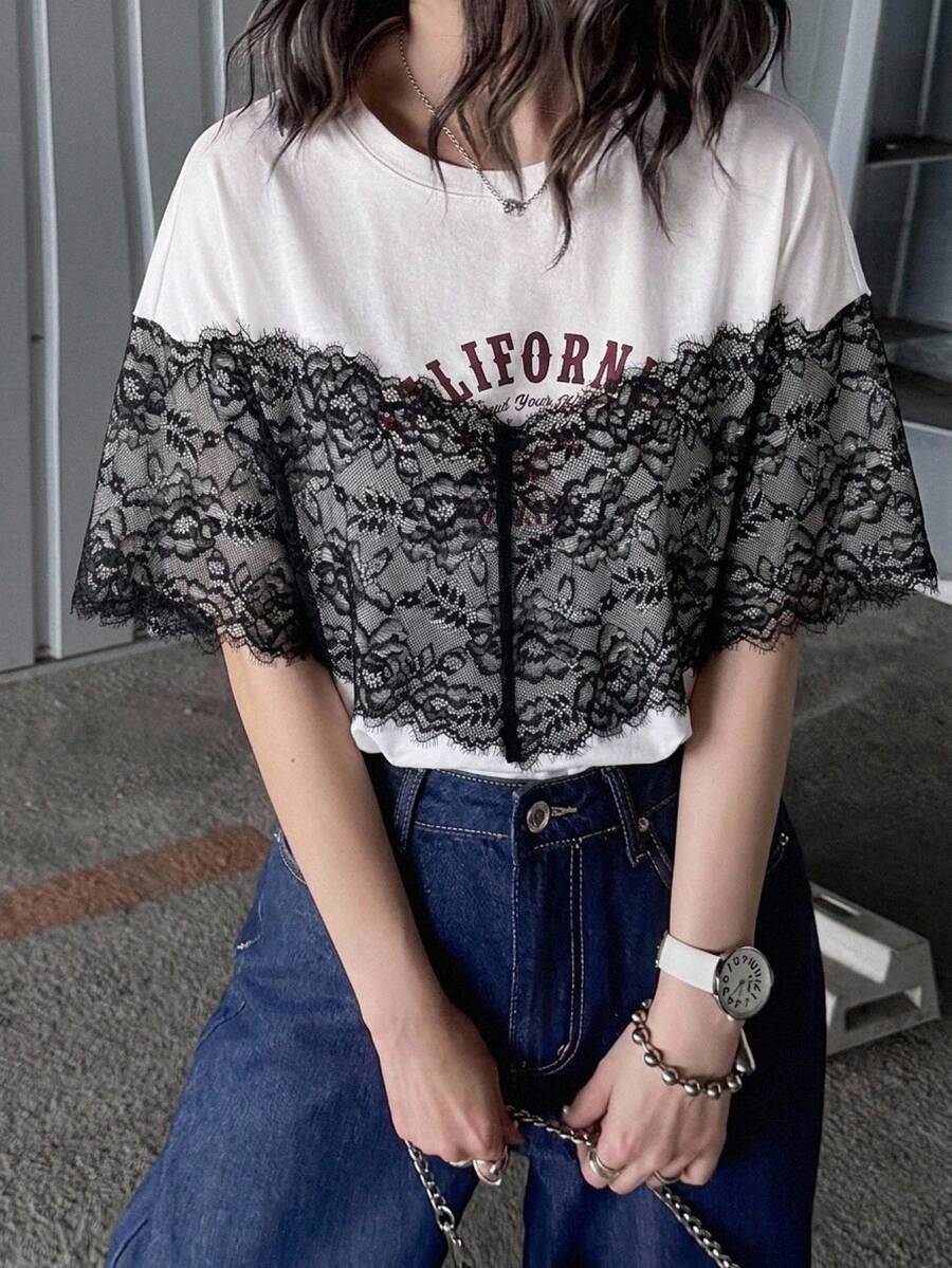 FRIFUL 女款蕾絲拼接休閒 2000s Y2K 街頭風 百搭日常穿著 T恤 白色 夏季 - 黑與白 - 查看 1