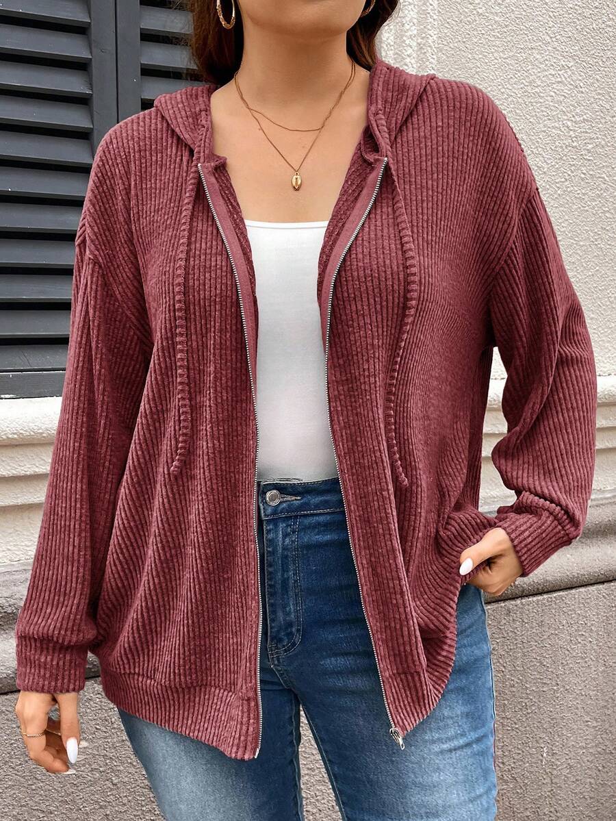 SHEIN LUNE Sudadera con capucha de hombros caídos y cordón para tallas grandes, atuendo de viaje para primavera y otoño, aeropuerto - Color caoba - Ver 1