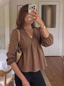 Serisse Women's Solid Color Contrast Lace V-Neck Long Sleeve Casual French Elegant Shirt Teachers' Day Office Brunch Coffee Brown Autumn - Brown - View 8