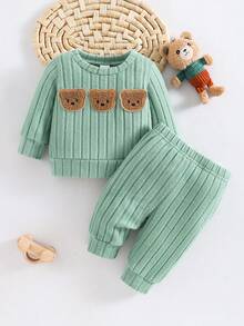 SHEIN 2件組韓式羅紋刷毛質感新生兒寶寶卡通熊刺繡衛衣與長褲套裝，可愛時尚舒適俏皮修身長袖休閒嬰兒服 - 綠色 - 查看 3