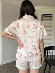 DAZY Women's Floral Print Top & Shorts Pajama Set - Beige - View 2