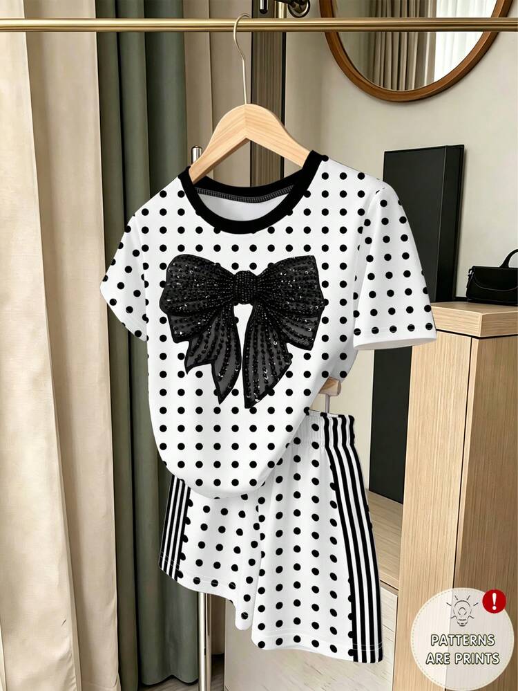SHEIN 1套隨機少女驚喜盲盒韓系甜美風彩色花卉條紋波點印花T恤短褲2件套，圓領短袖，戶外旅行日常聚會夏季休閒穿搭 - 彩色 - 查看 5