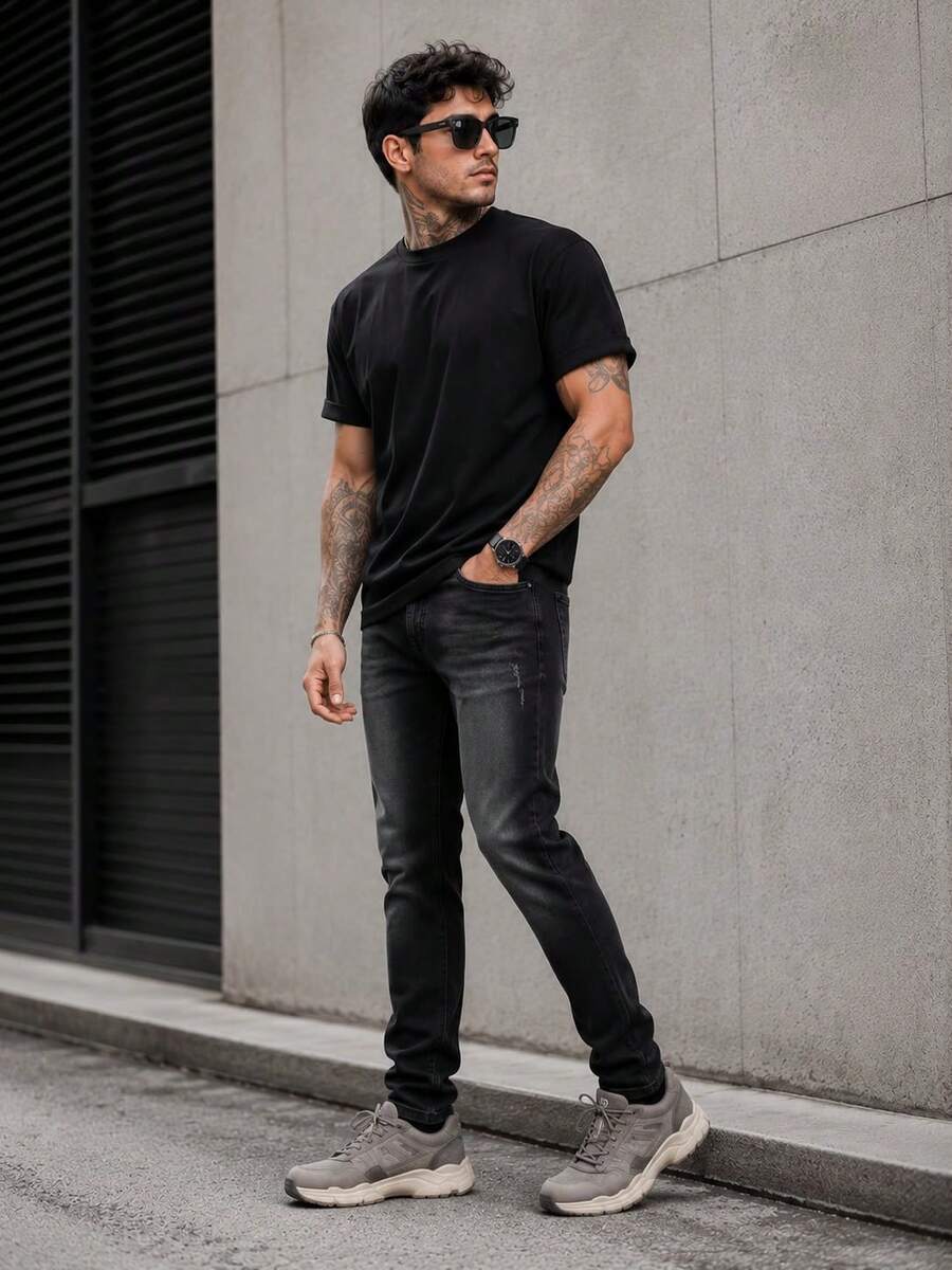Men's Slim Cut Stretch Jeans 5 - Black - View 1