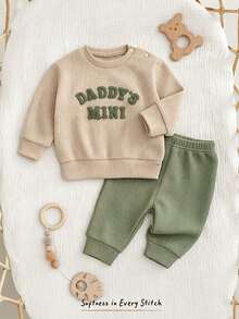 Cozy Pixies 嬰兒新生兒可愛套裝，字母刺繡 DADDY'S MINI，可愛休閒日常穿著，秋冬嬰兒 - 橄欖綠 - 查看 8