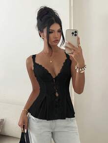 Aloruh 女款優雅休閒通勤上衣 蕾絲飾邊拼接純色無袖襯衫 夏季 - 黑色 - 查看 4