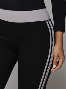 Musera Sport Contrast Colour High Rise Waistband Fitted Flare Yoga Style Legging Workout Gym Cute Pilates Fitness Daily - Black - View 5