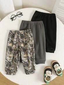 SHEIN 3pcs/Set Baby Boy Autumn/Winter Decorative Woven Label Elastic Waist Long Pants Joggers Camouflage Pants Infant Long Pants Basic Sweatpants Multi-Piece Set - Multicolor - View 2