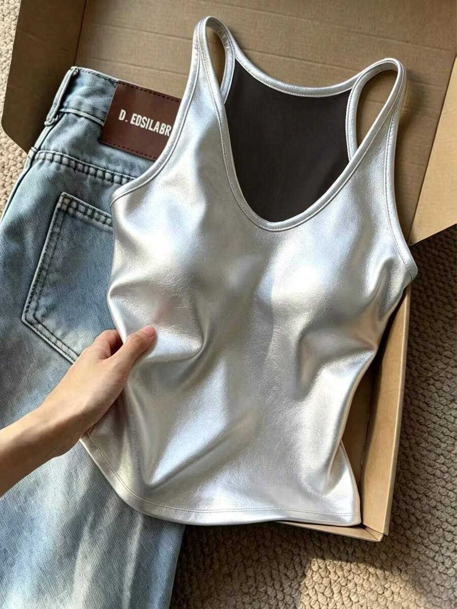 Resyla Tank Top Wanita Warna Perak dengan Potongan Pas Badan - Perak - View 1